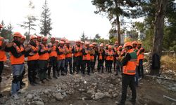 Isparta ISAK ekibi, deprem bölgesinde yaşadıklarını unutamıyor