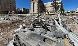 Deprem sonrası yıkılan binada 34 kişi hayatını kaybetmişti... 6 Şubat'la ilgili ilk karar