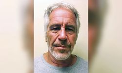 FBI, milyarder Epstein'ın fuhuş ağına engel olmamakla suçlanıyor