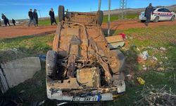 Şanlıurfa'da minibüs ile otomobil çarpıştı: 4 yaralı