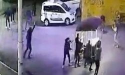 Taksim Meydanı’nda akılalmaz olay! Husumetlisine benzettiği adamı vurdu