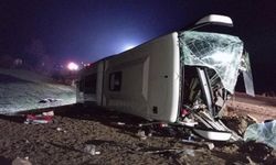 Yozgat'ta yolcu otobüsü devrildi: Ölü ve yaralılar var