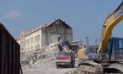 Azerbaycan, Hankendi'de sözde Ermeni rejiminin parlamento binasını yıktı
