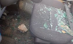 Samsun Bafra’da CHP'nin aracına saldırı! Camlarını kırıp…