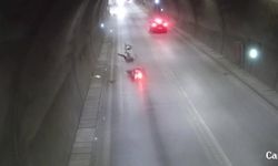 Tünelde motosiklet kazası: Metrelerce böyle sürüklendiler