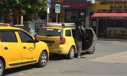 Taksiciyi 20 kez bıçaklayan cani aynı duraktan taksi çağırmış!