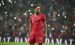 Milli futbolcu Hakan Çalhanoğlu: Türkiye'ye geldiğimde dışlanmış gibi hissediyorum