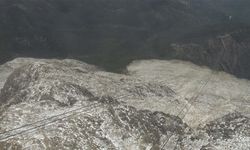 Antalya’ya mayısın ortasında kar yağdı! Kemer’in yüksek kesimleri beyaza büründü