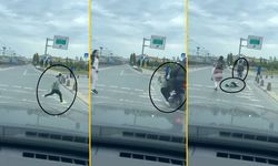 Motosikletli, küçük çocuğa çarpıp böyle kaçtı!