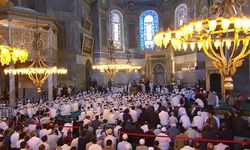 Cumhurbaşkanı Erdoğan, Ayasofya Camii'nde hafızlık öğrencilerinin icazet törenine katıldı