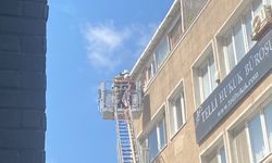Şişli'de 6 katlı binada yangın! Mahsur kalanlar kurtarıldı