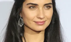 Tuba Büyüküstün kimdir, nereli? Oyuncu Tuba Büyüküstün kaç yaşında?