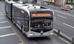 Metrobüse akbil basmak istemedi, ortalığı karıştırdı: Belediye Başkanını çağırın!