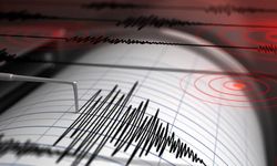 Çanakkale'de korkutan deprem! Büyük paniğe neden oldu