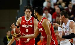 Macaristan'da tarih yazdık! 12 Dev Adam, EuroBasket 2025 vizesi aldı