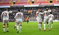 Galatasaray Kayseri'de farkı 8'e çıkardı: 5 gollü galibiyet!