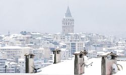 Meteoroloji uyardı! Bu sefer fena geliyor: İstanbul’a kar, İzmir’e fırtına, Antalya’ya sel