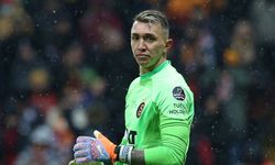 Fernando Muslera Galatasaray tarihine geçti!