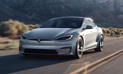 Tesla otomobillerde beyin arızası! 240 bin araç geri çağrıldı