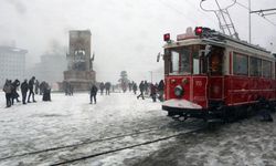 İstanbul'a çok kuvvetli kar yağışı geliyor! Günlerce devam edecek