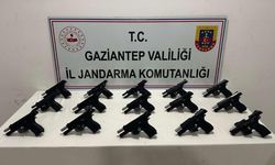 Jandarma kıskıvrak yakaladı! Silah kaçakçılarına büyük darbe!