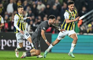 Fenerbahçe'den VAR açıklaması: Gerekirse yeniden oynamaya hazırız!