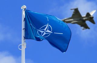 Rusya: NATO, Rusya’yla çatışmaya hazırlanıyor