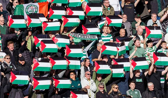 Filistin destekçisi Celtic taraftarları stada alınmadı