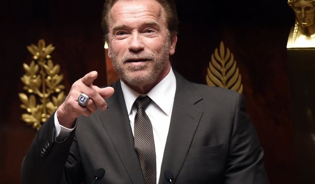 Terminatör korkuttu! Arnold Schwarzenegger hastaneden duyurdu: Artık bir metal parçaya sahibim