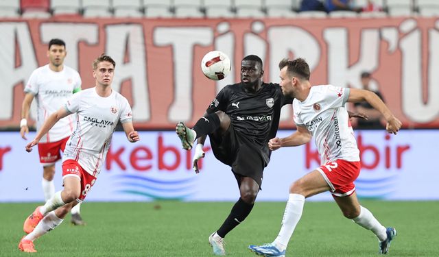 Siltaş Yapı Pendikspor, Bitexen Antalyaspor'u 2-1 mağlup etti