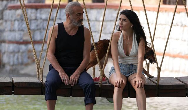 Dilber Azem'e “deme” şarkısıyla seslendi: "Deme düşmem ocağına geleceksin ayağıma"