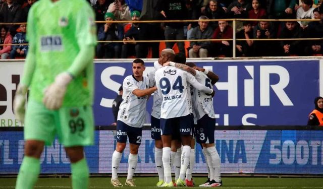 Talisca yine sahnede: Fenerbahçe 3 puanı aldı ama 2 sakat verdi!