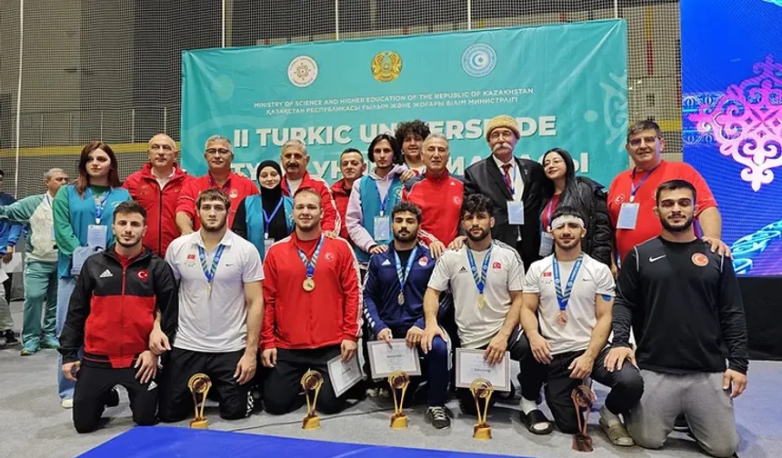 Türk güreşçiler Kazakistan'daki yarışmaya damga vurdu