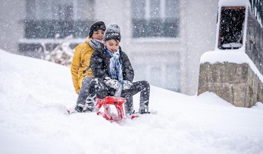 Yarın Sakarya ve Kocaeli’de okullar tatil mi? 21 Şubat 2025 Cuma Kocaeli ve Sakarya’da yarın okul var mı?