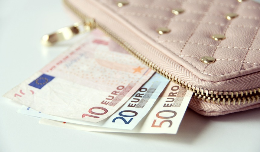 doviz dolar euro cuzdan pexels-pixabay