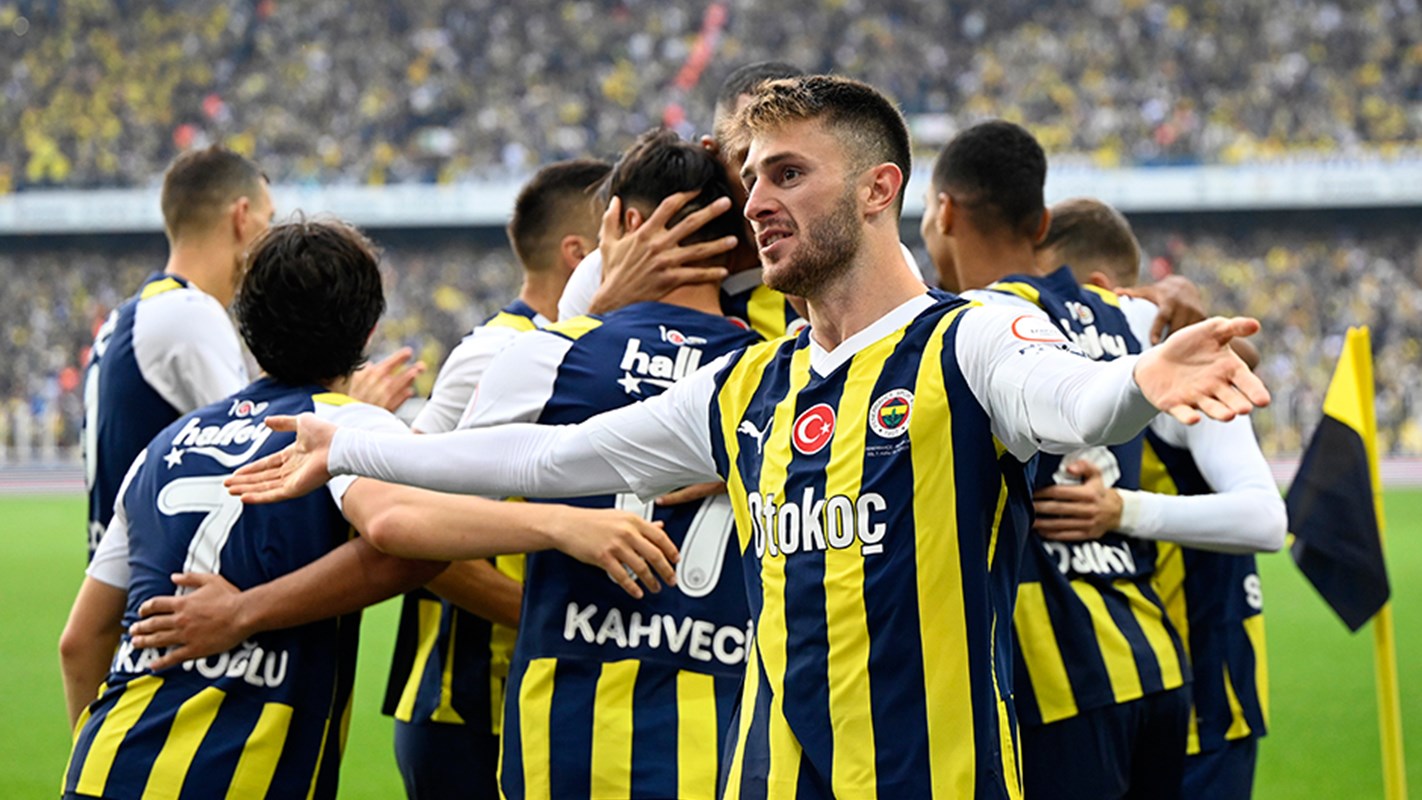 İstanbulspor Fenerbahçe Trendyol Süper Lig Müsabakası