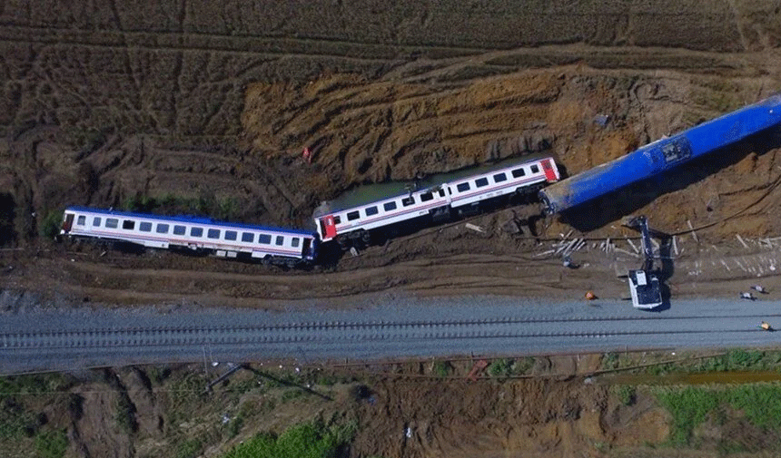 Çorlu'daki tren kazası davası yine ertelendi!