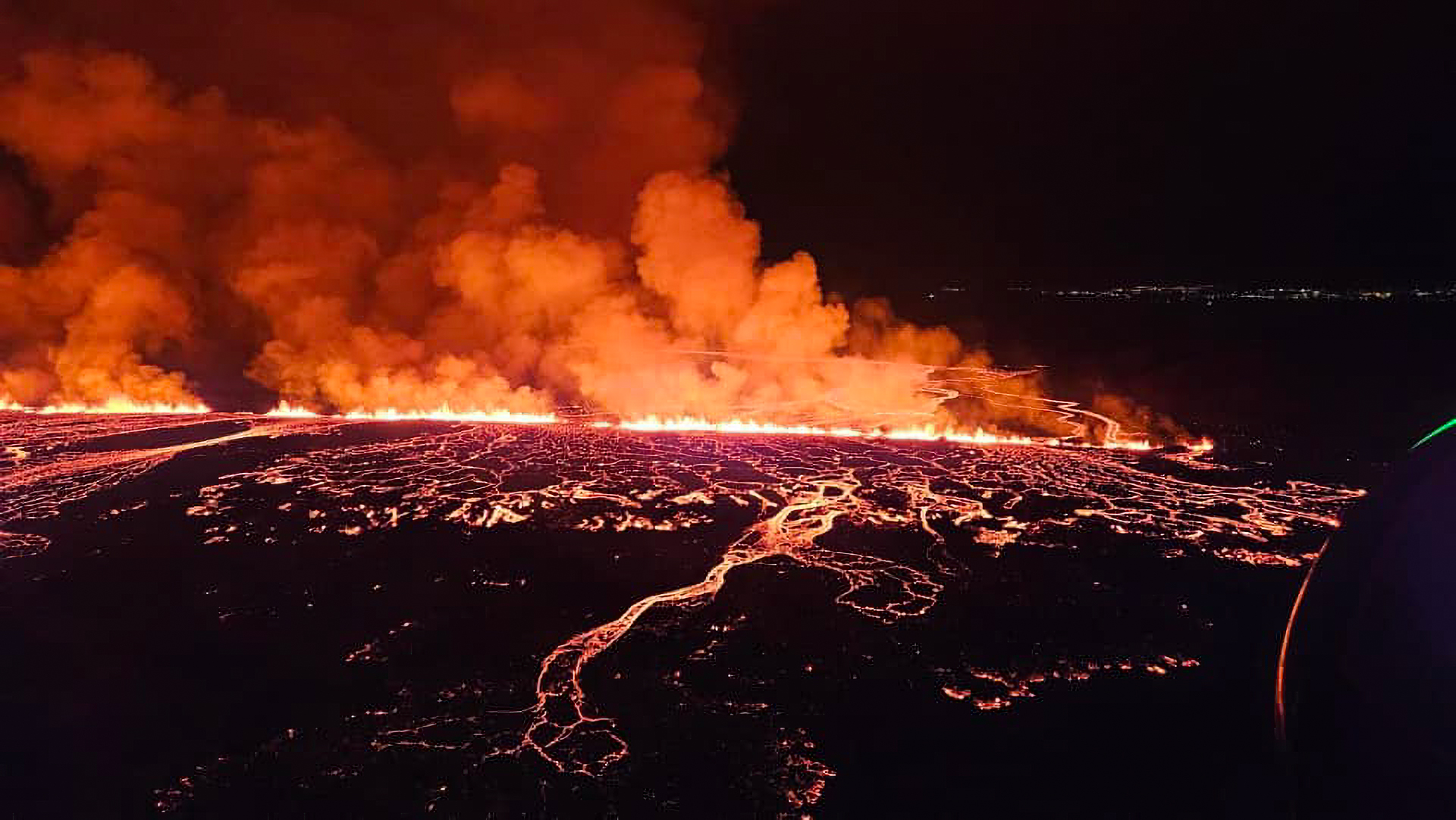 Izlanda Yanardag Patlama Lavlar 18032024 Aa (11)