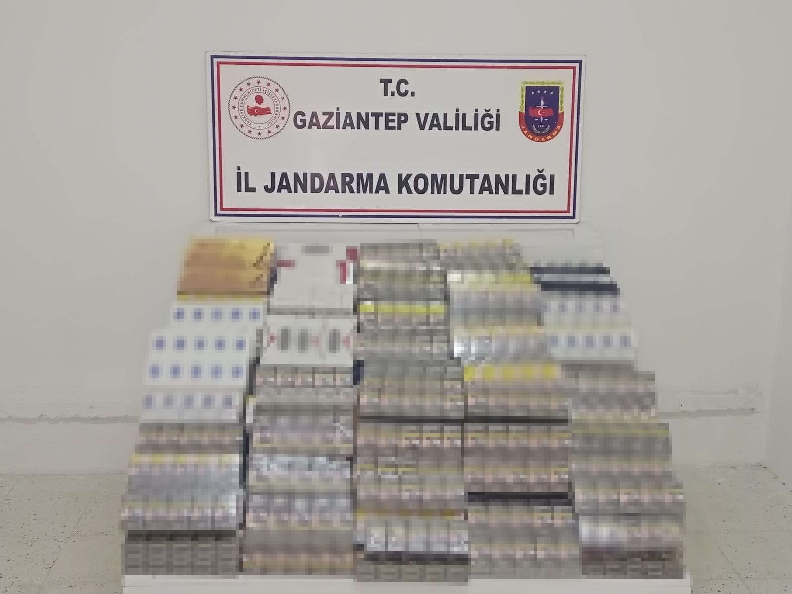 Gaziantep Jandarma Kacak Cay Ve Sigara 14042024 Iha (4)