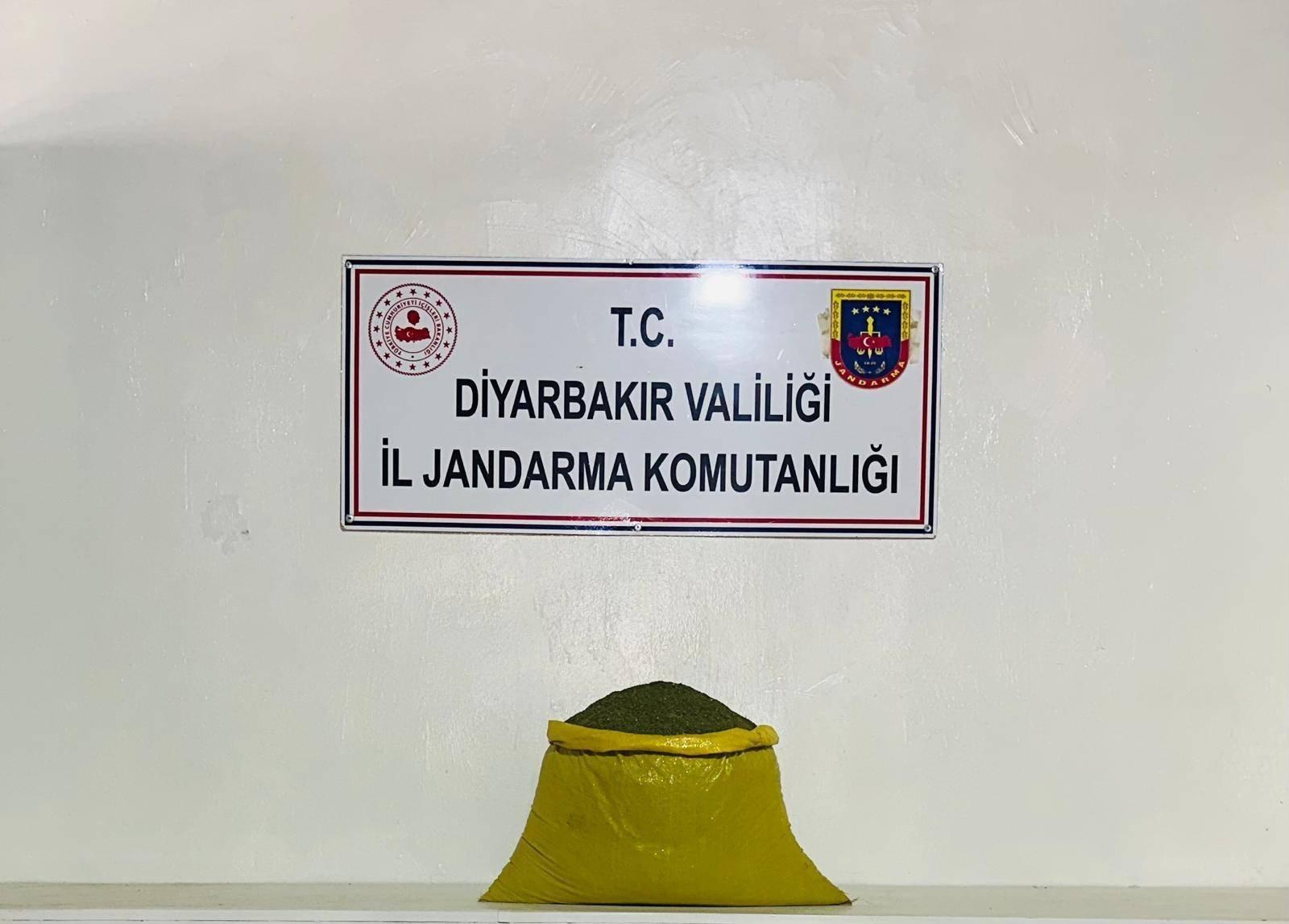 Diyarbakir Jandarma Uyusturucu Operasyonu 31052024 Aa (3)