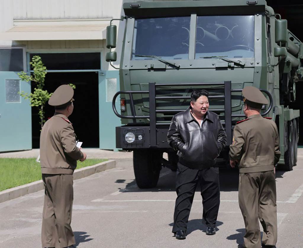 Kim Jong Un Silah Fabrikalari 13052024 Iha (7)