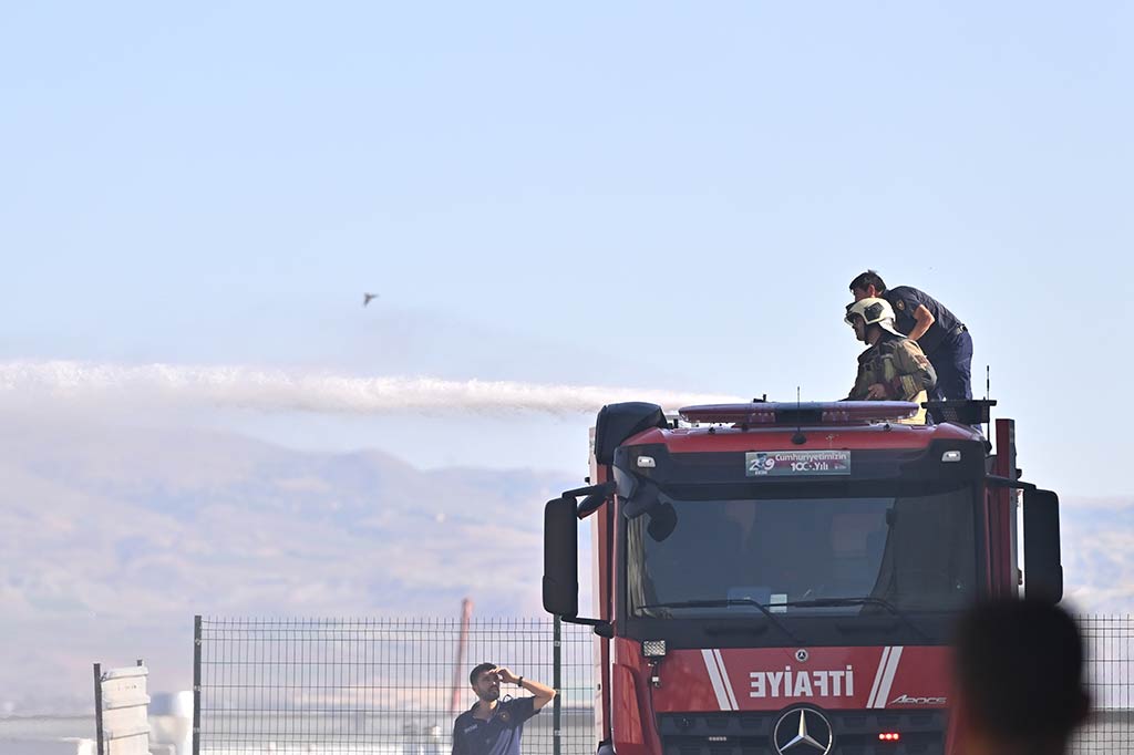 Ankara Palet Fabrikasi Yangini 23062024 Aa (7)