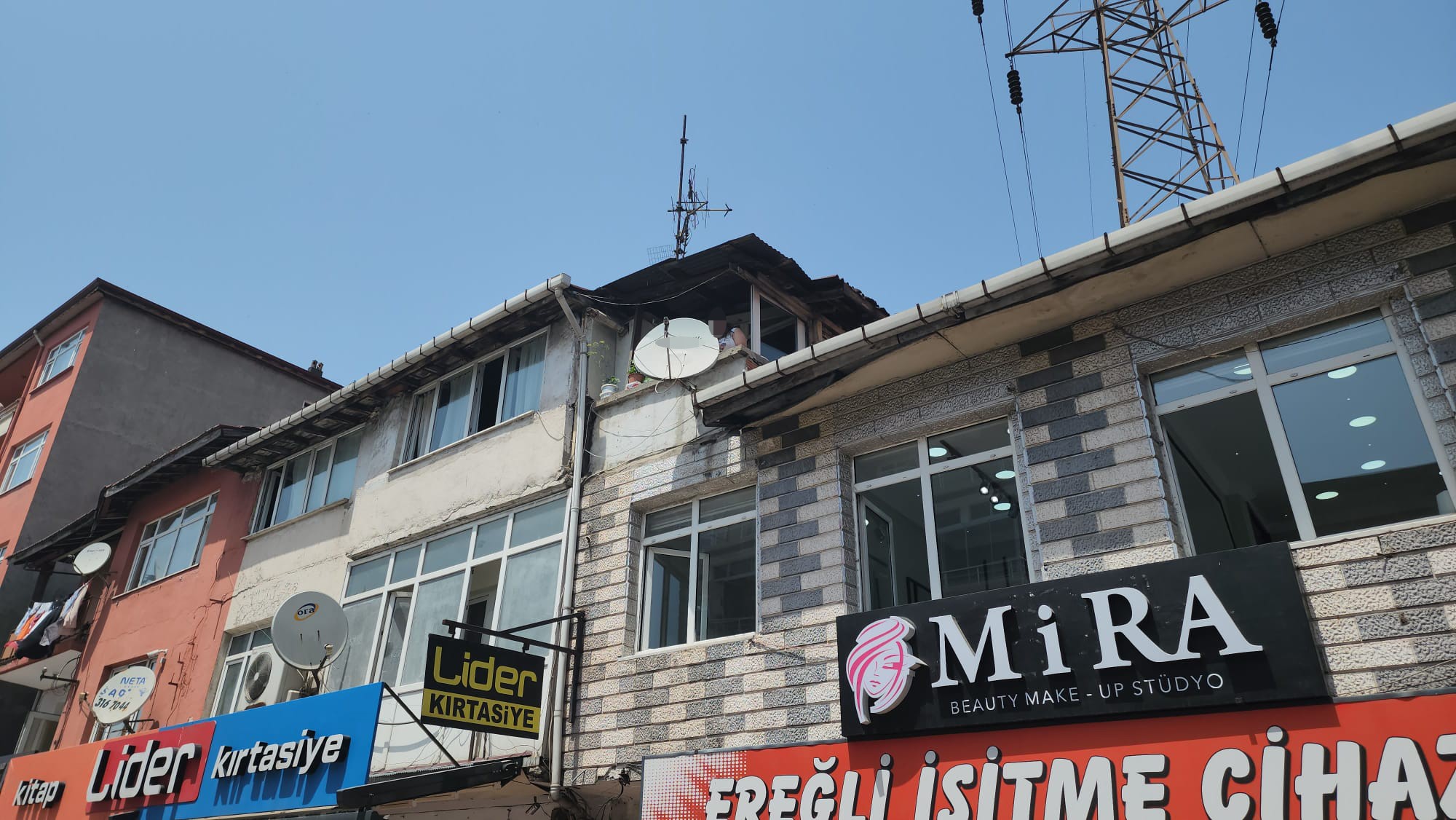 Zonguldak 13 Yasindaki Kiz Annesini Rehin Aldi Darp 12062024 Iha3