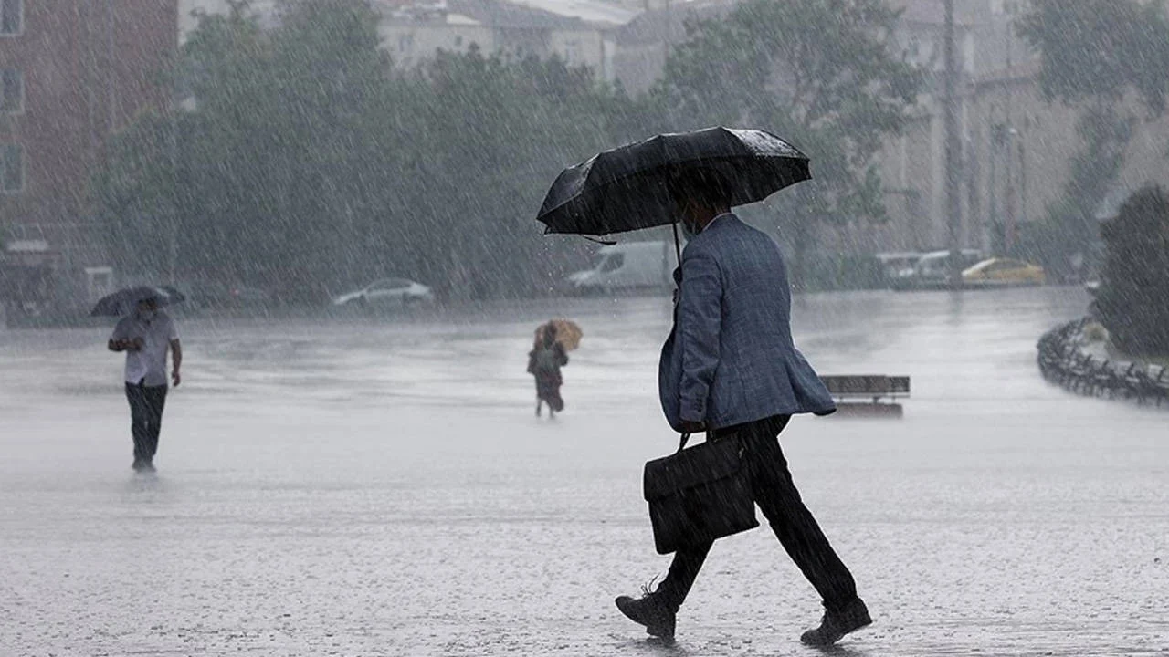 Meteoroloji Den Istanbul Icin Uyari Saganak Geliyor