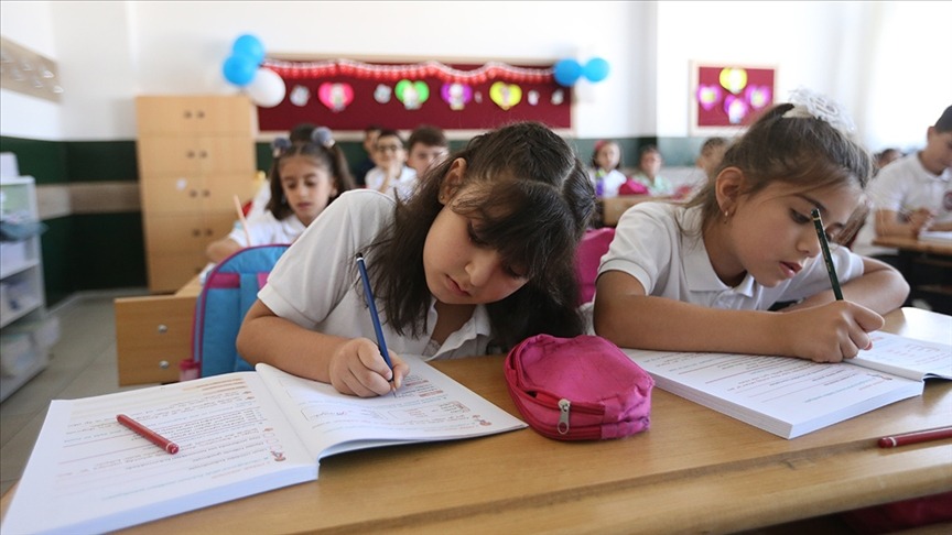 Yilbasıinda Okullar Tatil Mi