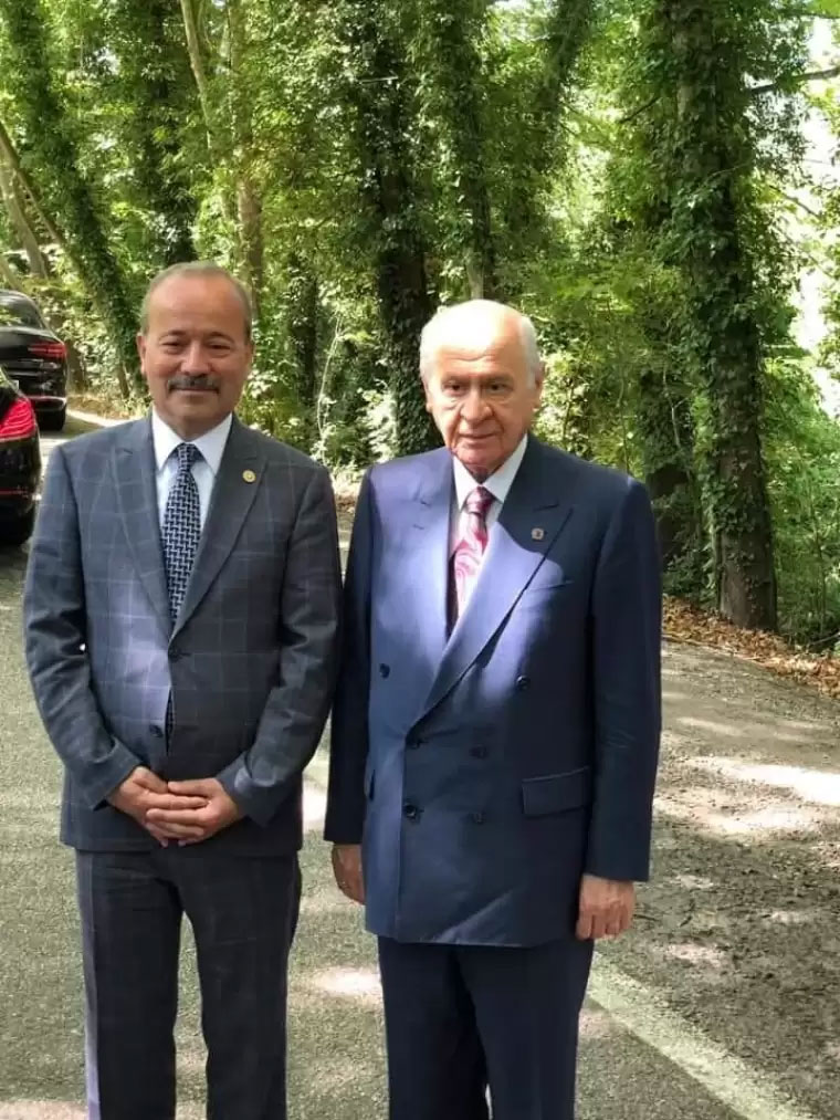 Taytakbahçeli